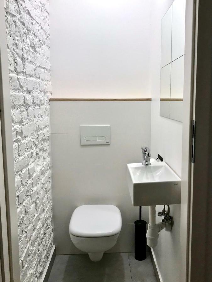 Chmielna Warsaw Plus Luaran gambar