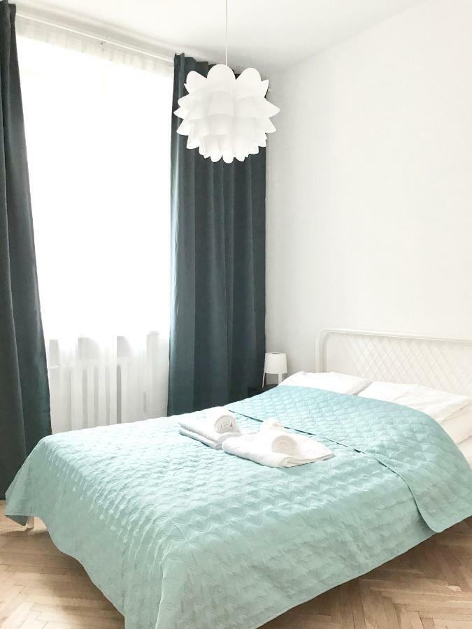 Chmielna Warsaw Plus Luaran gambar